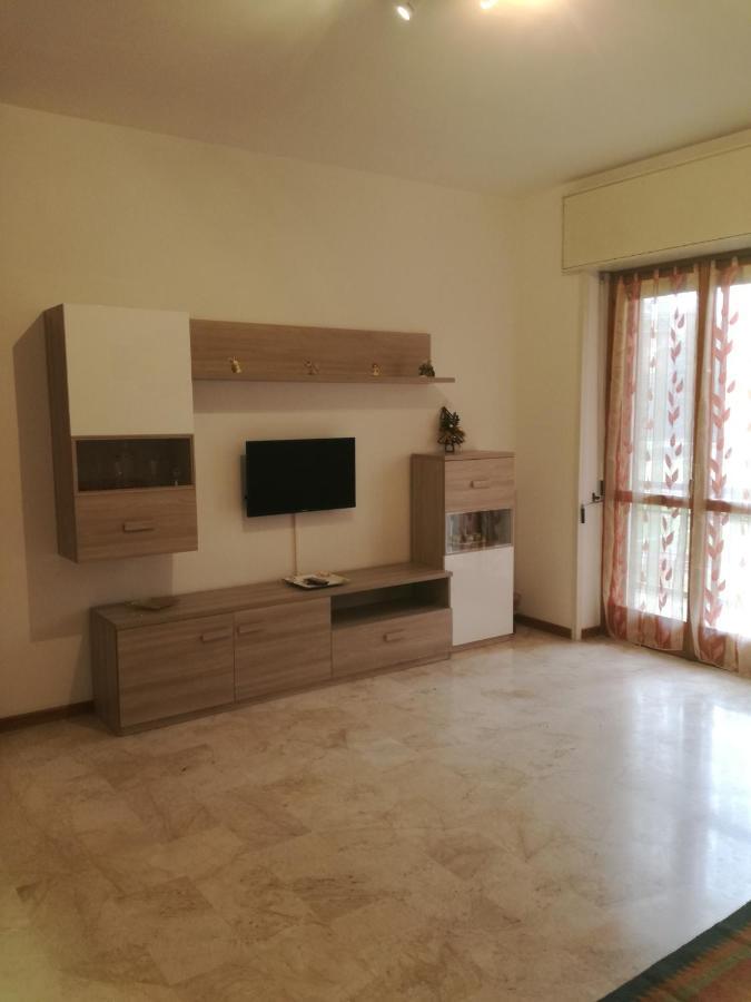 La Sistemazione Brillantino Silver Lägenhet Rozzano Exteriör bild